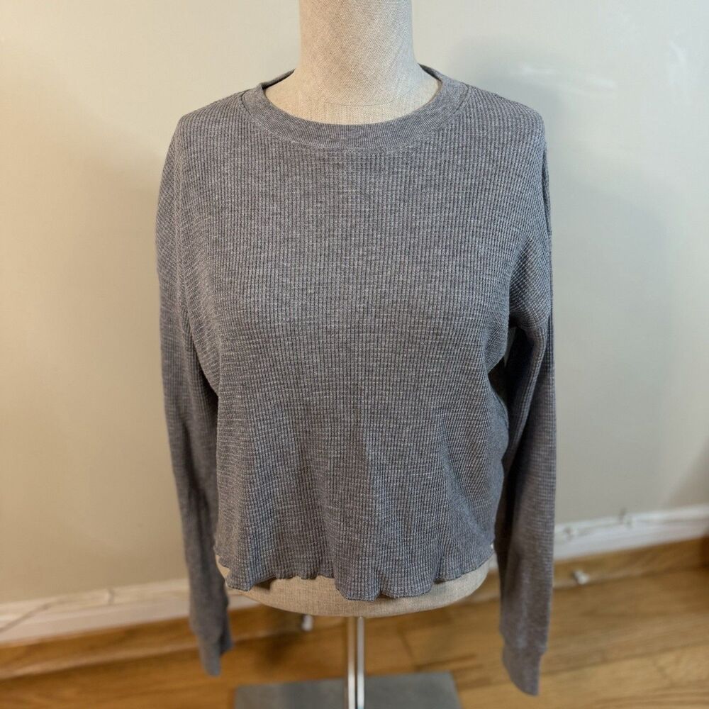 TNA Aritzia Waffle Cropped Knit Thermal Top Gray XS Minimalist Gorp Norm Basic